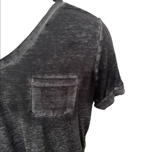 𝅺style & CO Dark Gray Sheer Pocket Tee Shirt Women PS - Picture 2 of 4